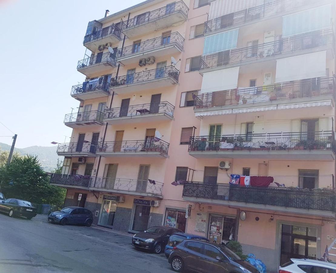 B&B Irnum Salerno Exterior photo